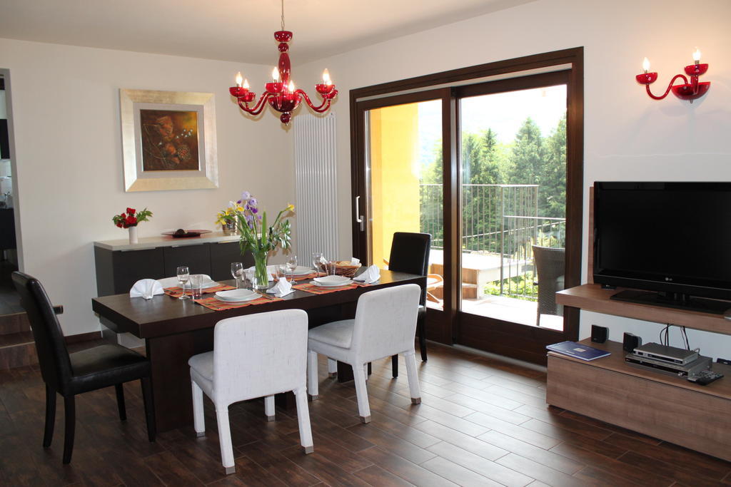 Villa Mimosa Colico Kamer foto